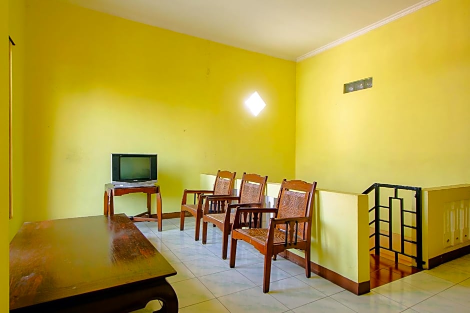 OYO 1593 Pondok Garini Syariah