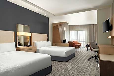 Studio with Two Queen Beds and Sofa Bed