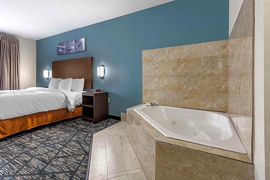 Sleep Inn & Suites