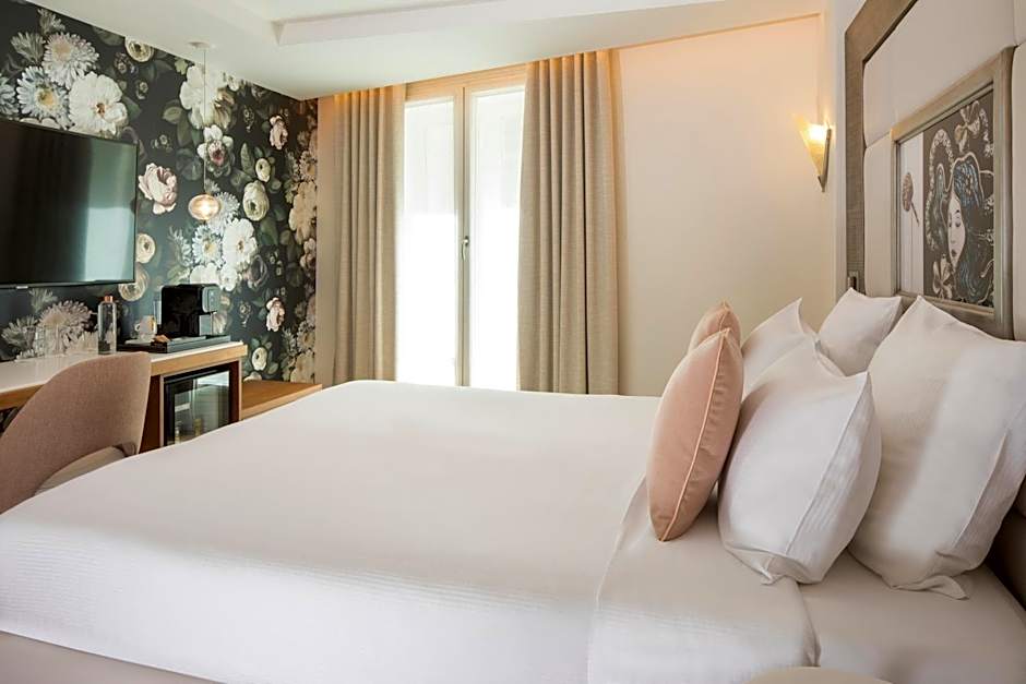 Hotel Des Champs-Elysees
