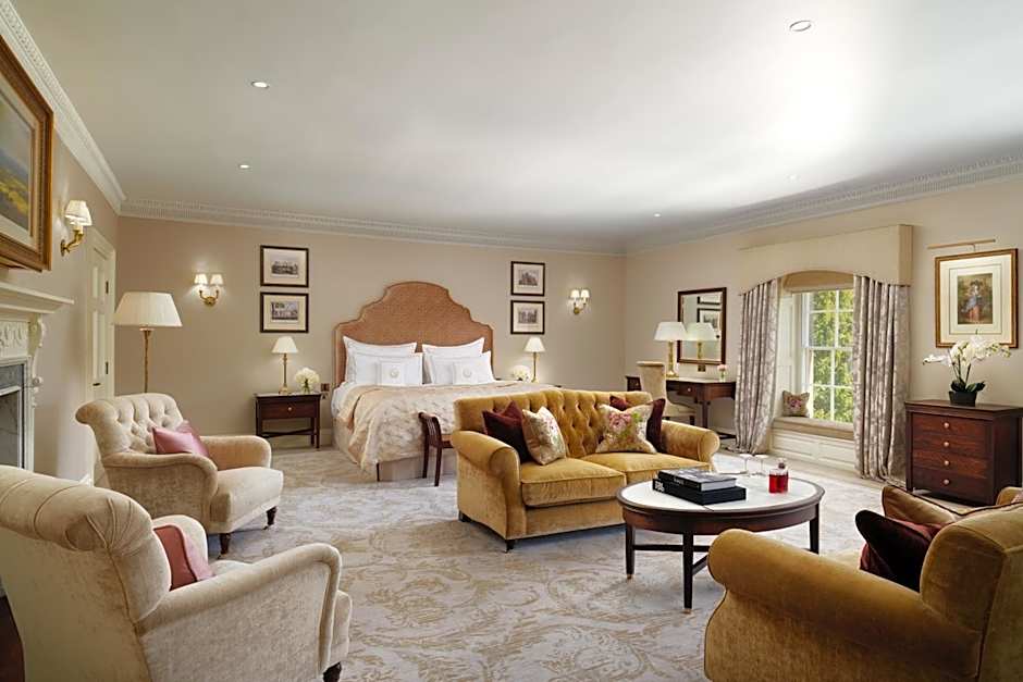 Photo 1 of 3 of Suite