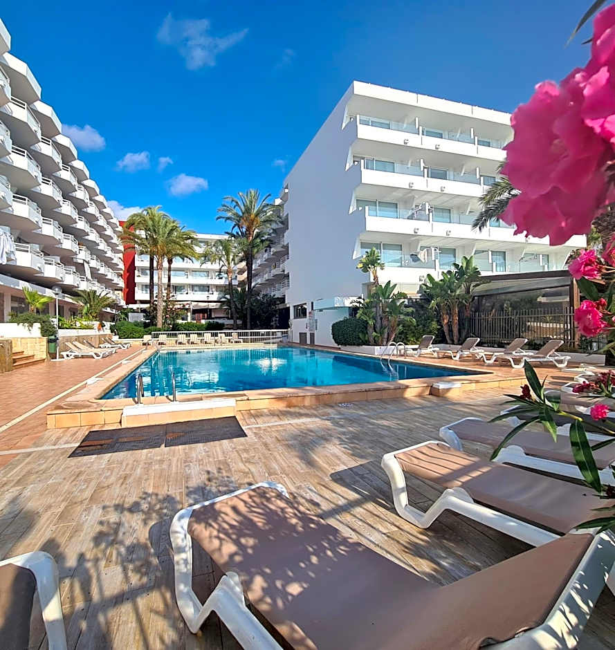 Apartamentos Llobet Ibiza