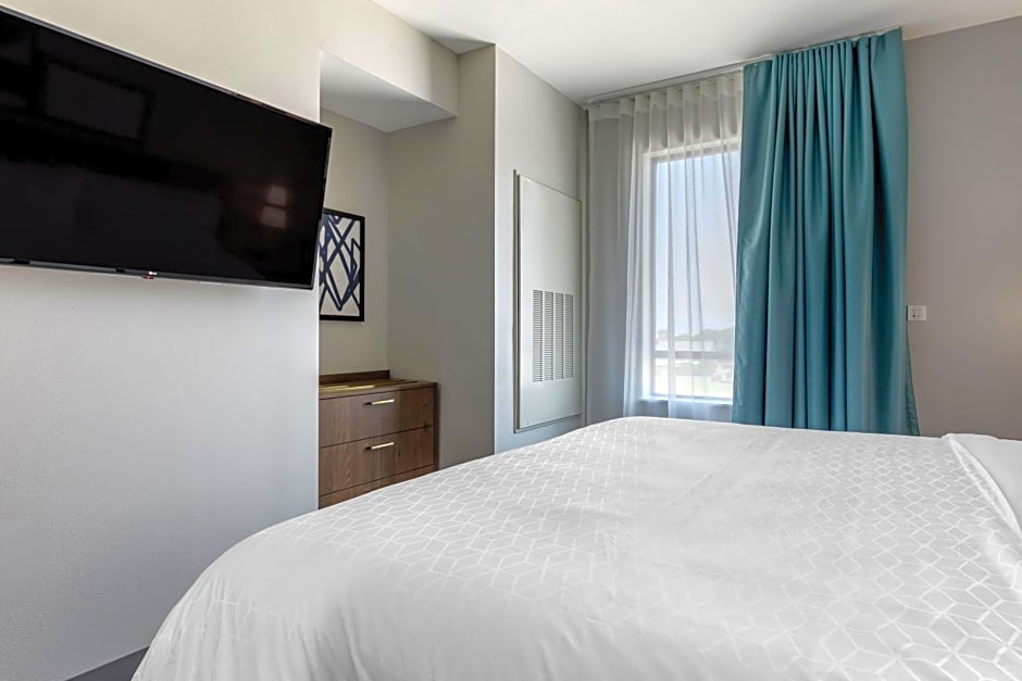 Staybridge Suites Dallas Grand Prairie By IHG