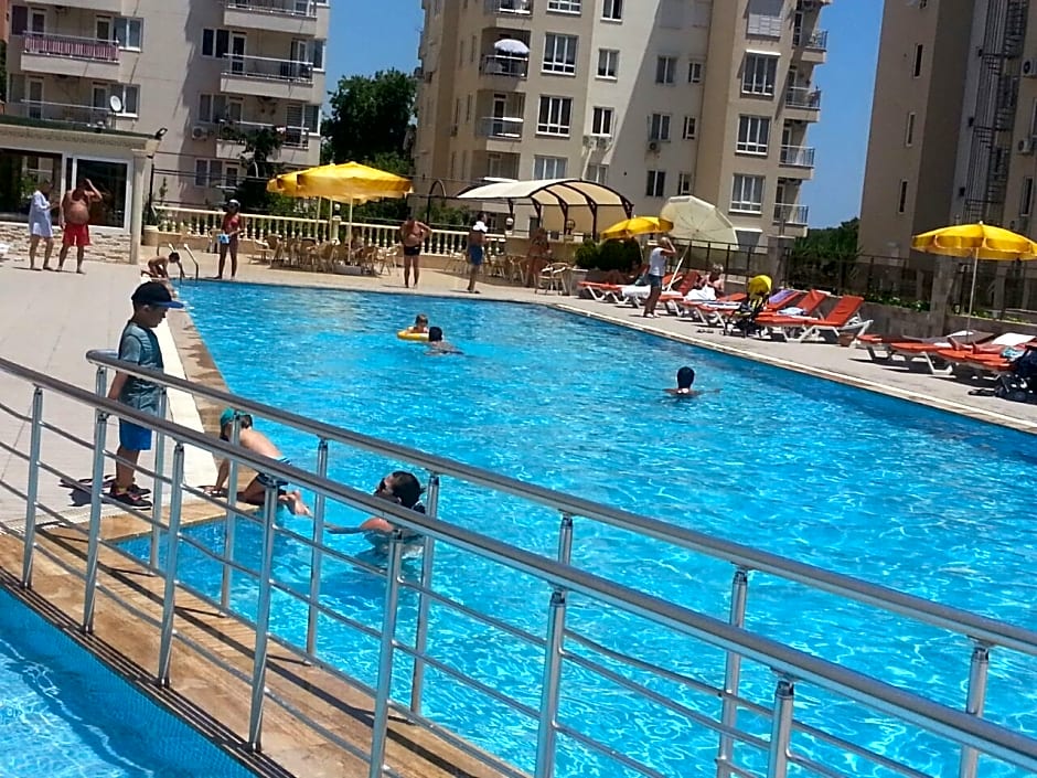 Lara Hadrianus Hotel