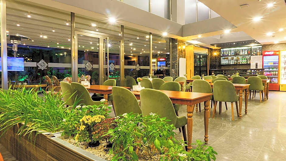 Zeynel Hotel