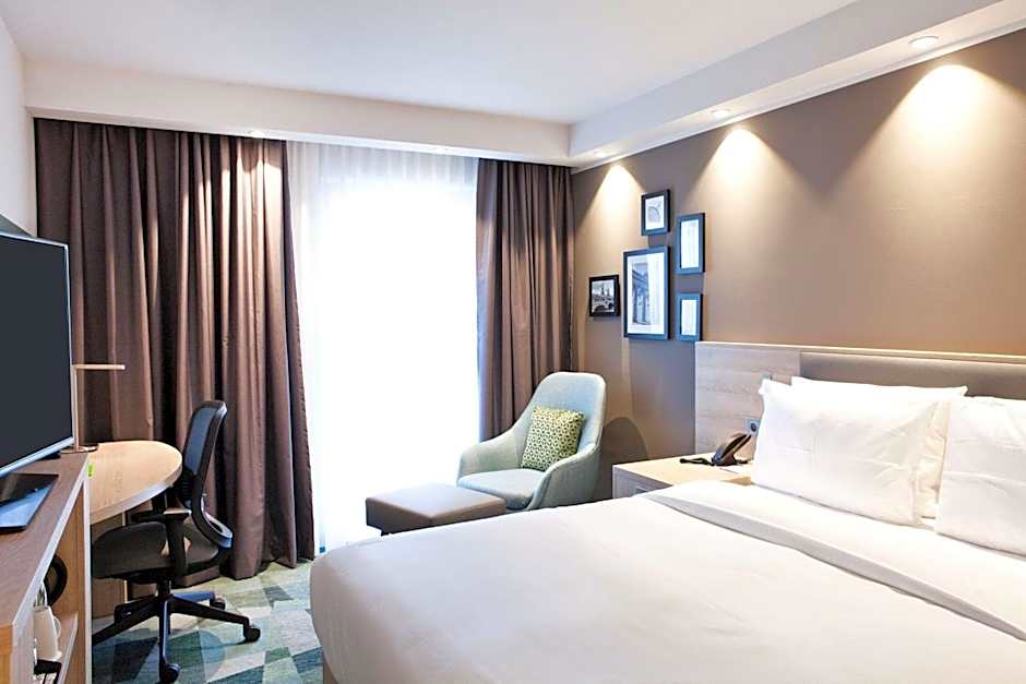 Hampton by Hilton Berlin City East Side Gallery