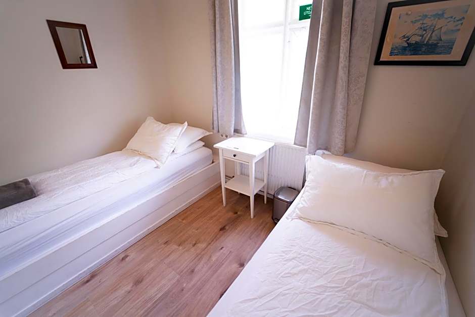 1908 Hostel by Tröll
