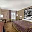 Super 8 by Wyndham Knoxville North/Powell