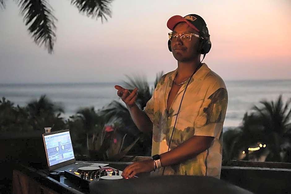 Selina Puerto Escondido