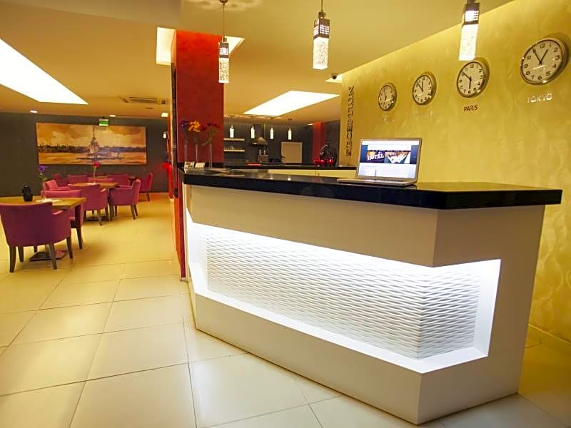 Helikon Business Hotel