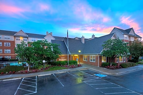 Residence Inn Richmond Northwest
