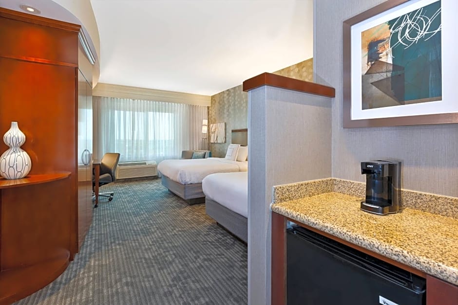 Courtyard by Marriott Omaha La Vista