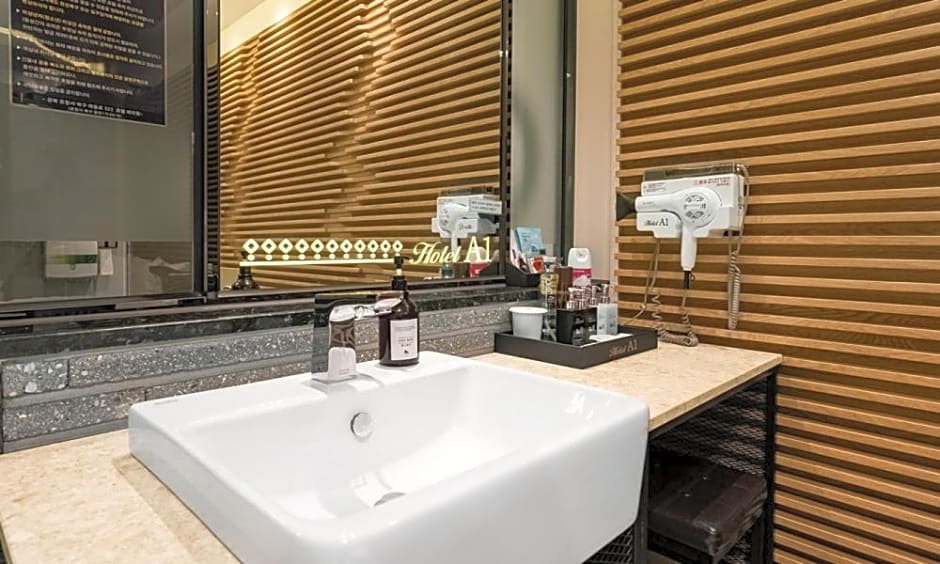 Pohang A1 Hotel Yeongildae Branch