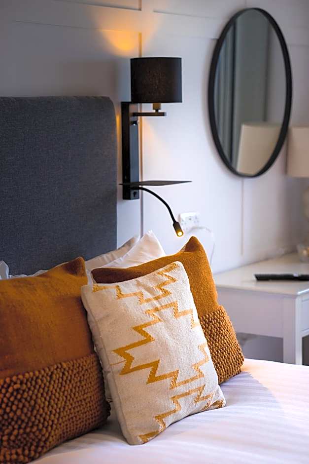 The Cliff House Hotel