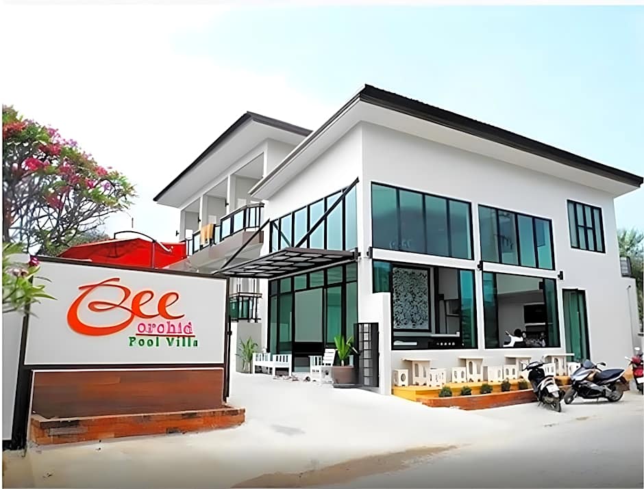 Bee Orchid Pool Villa