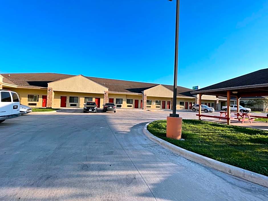 Sunbridge Inn & Suite Extended Stay