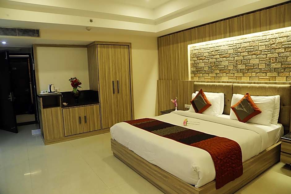 The Pearl Grand Hotel