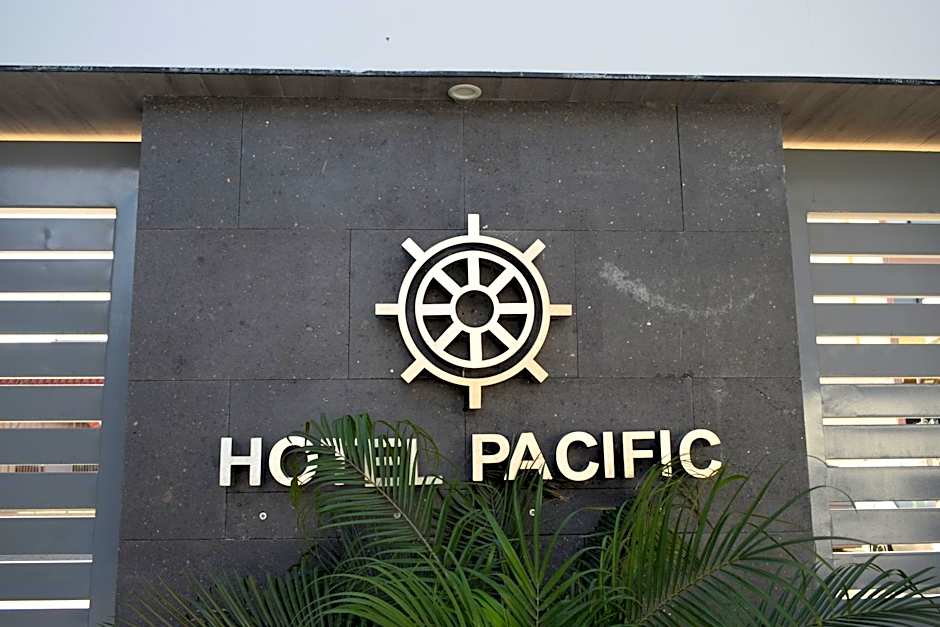 Hotel Pacific