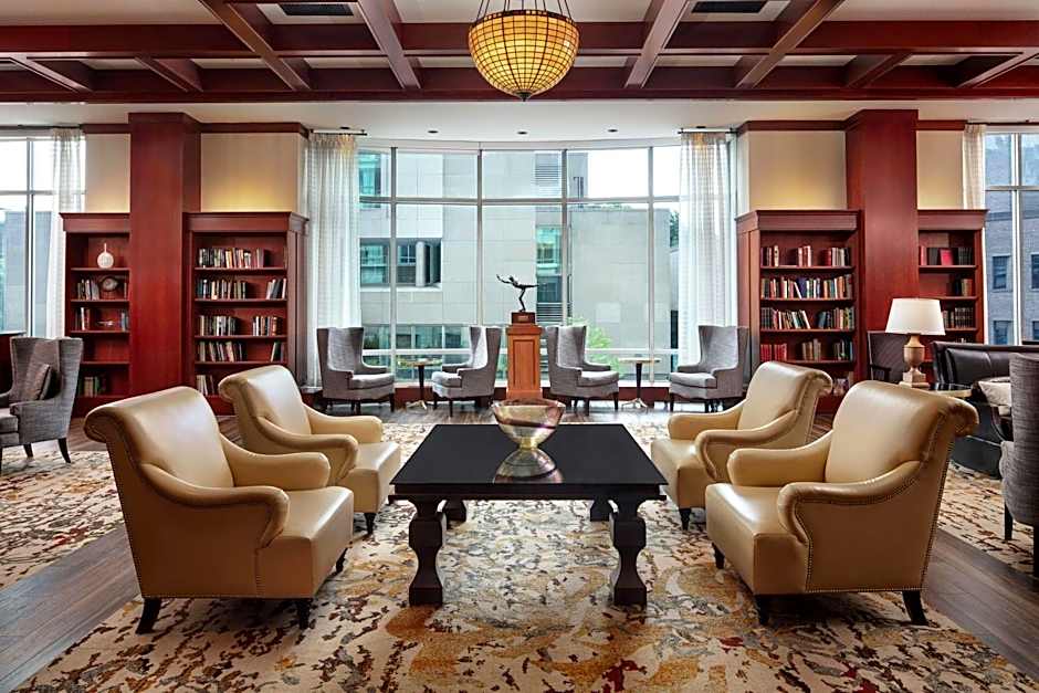 The Inn at Penn, A Hilton Hotel