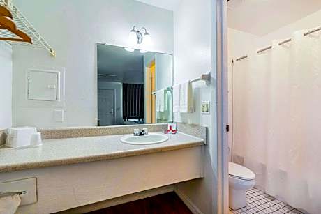 1 Queen Bed, Nonsmoking