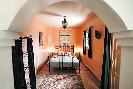 Standard Double Suite