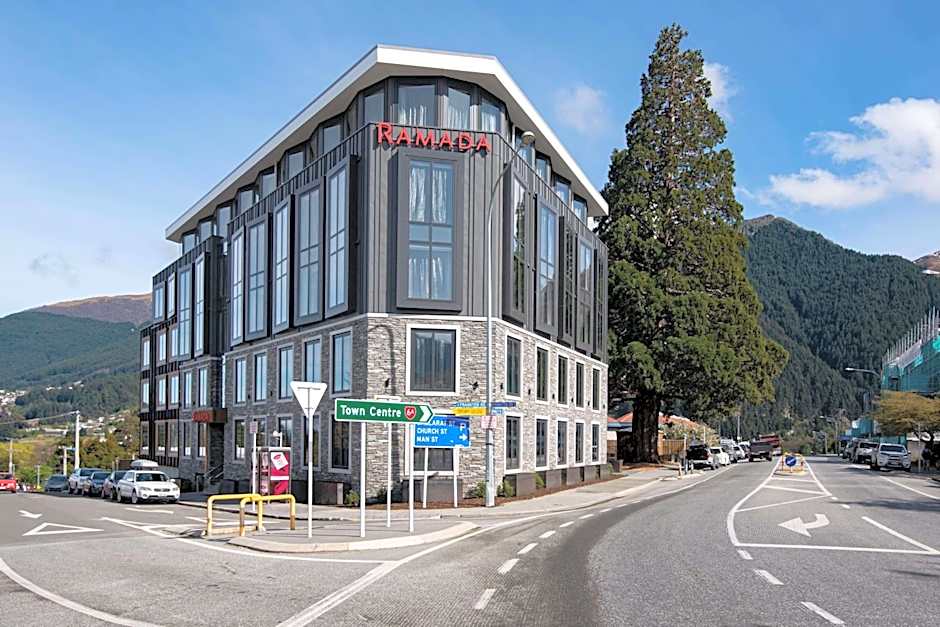 Ramada by Wyndham Queenstown Central