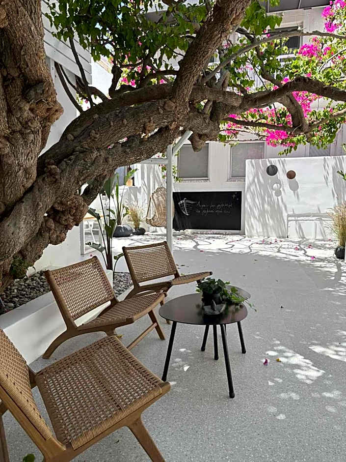 Apollon Boutique Hotel