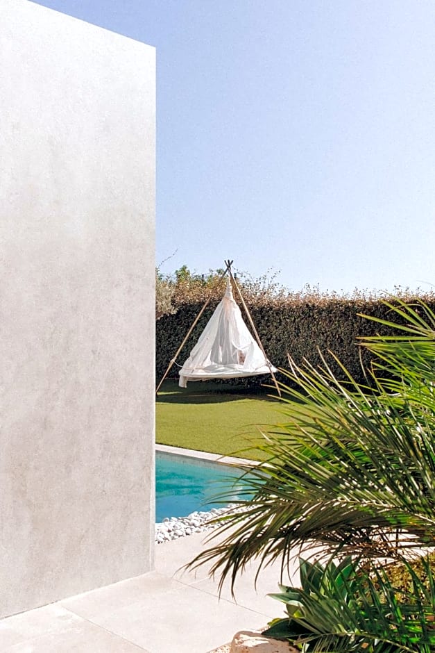 Casa L-N-Noa Boutique room whit private pool