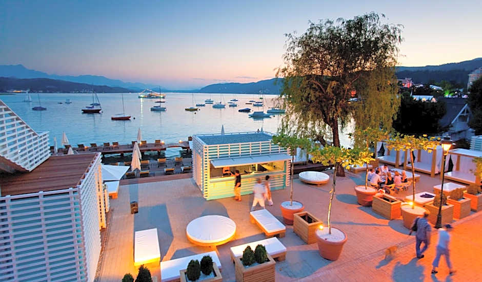 Lake's - My Lake Hotel