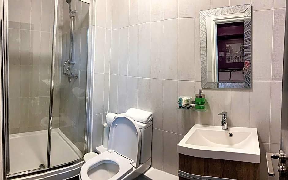 WNS Apartments Canary Wharf