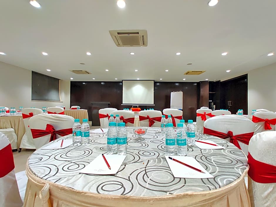 Citrus Hotel Lonavala