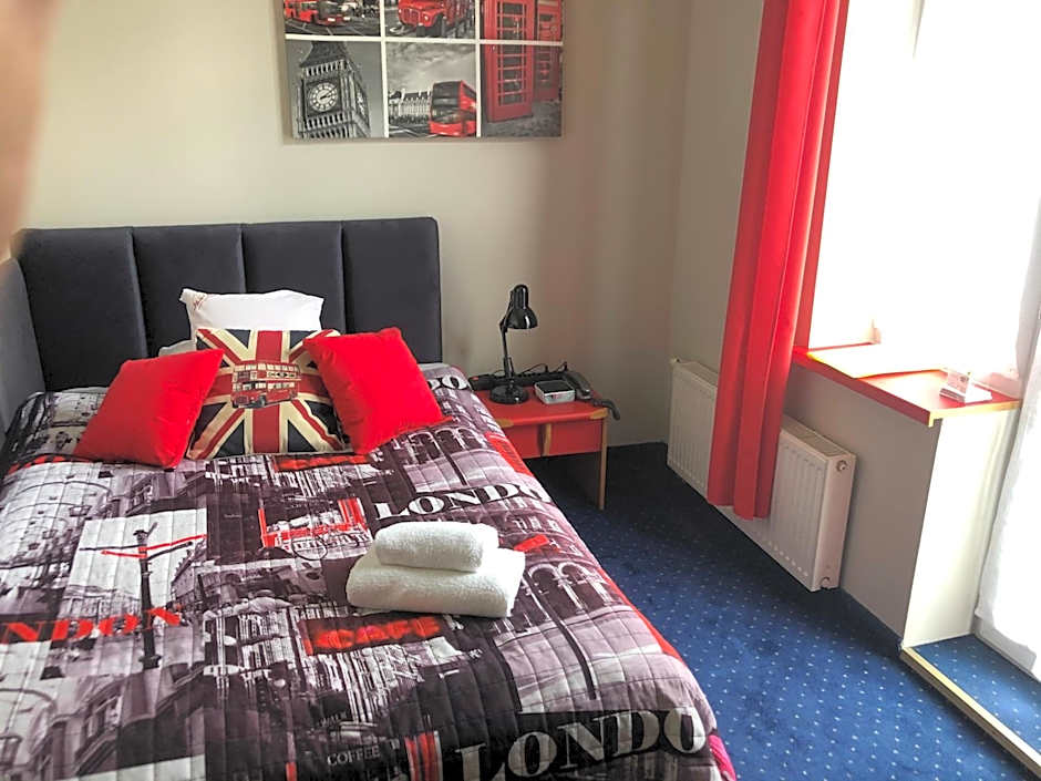 Hotel Bella