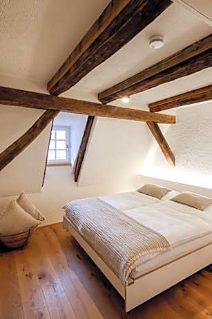 Apartment - Split Level