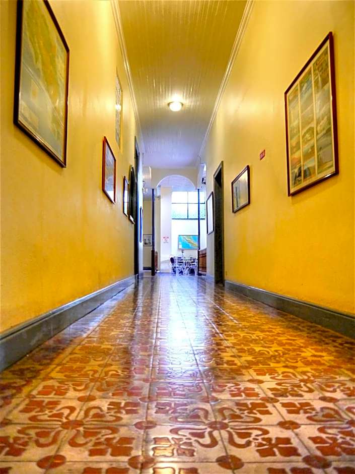 Hotel Santo Tomás