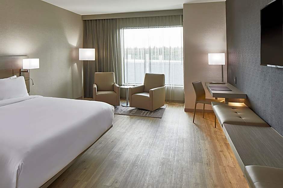 AC Hotel by Marriott Cleveland Beachwood