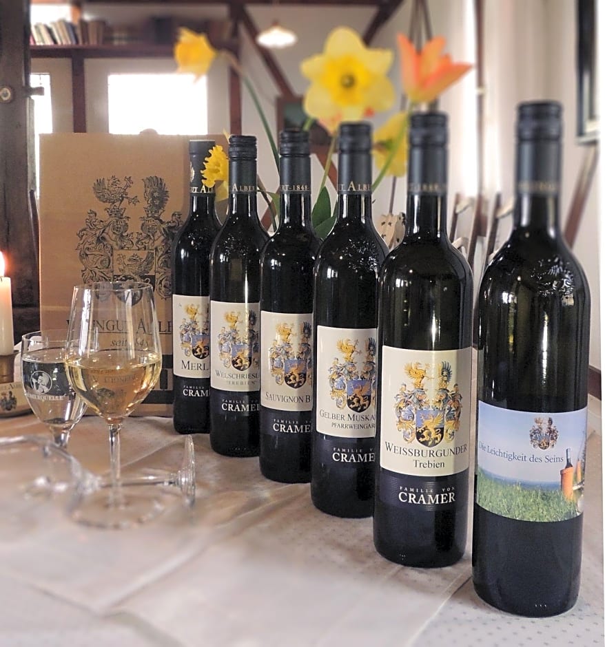 Weingut Albert, Familie Cramer