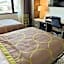 Super 8 by Wyndham Bronx Near Stadium