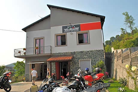 Italian Piston House Sport Moto Rent