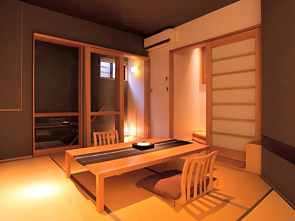 AKARI et KAORI formerly Taizanso