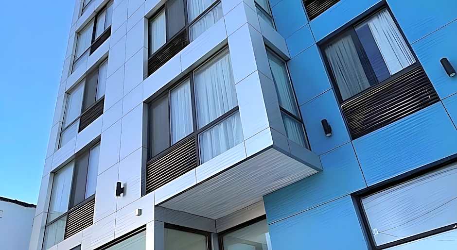 Royal Hotel Bronx