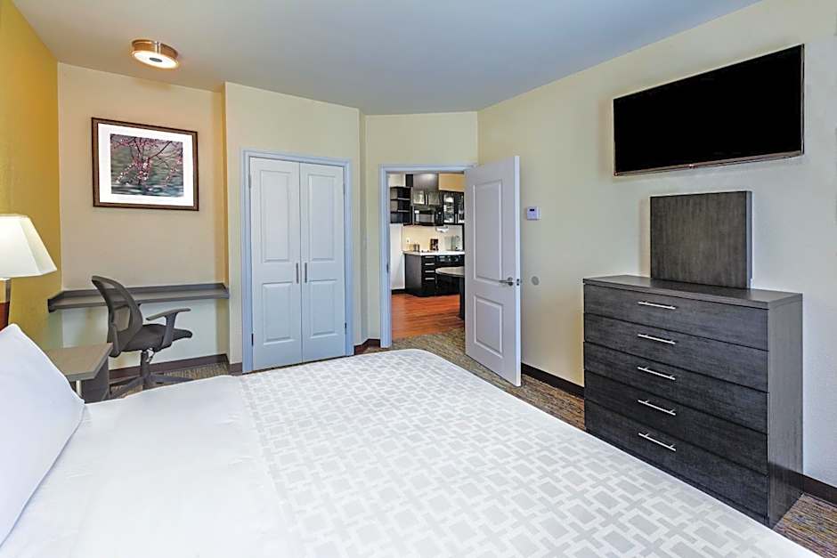 Candlewood Suites Houston - Spring By IHG