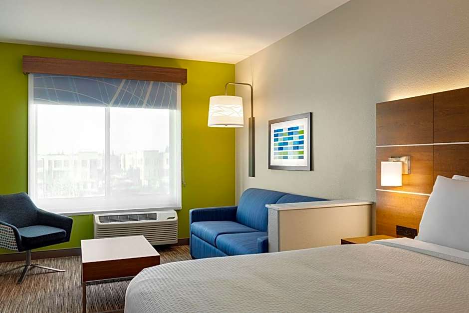Holiday Inn Express & Suites Hayward - Castro Valley by IHG
