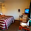 Black Hawk Motel & Suites