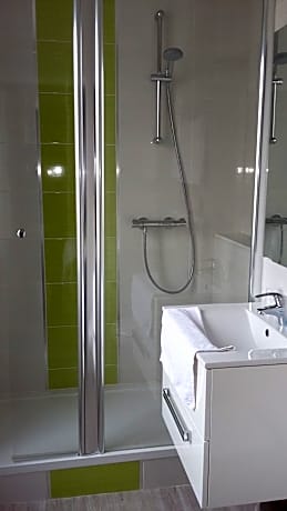 Double Room with Shower