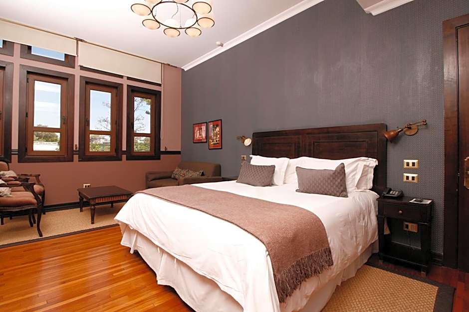 Hotel Boutique Castillo Rojo