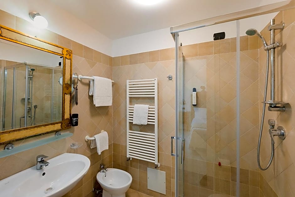 Hotel Berna
