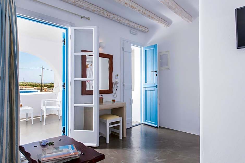 Cycladic Islands Hotel & Spa