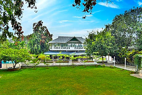 MGM Whispering Winds Yelagiri