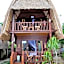 Nanuk's Bungalows