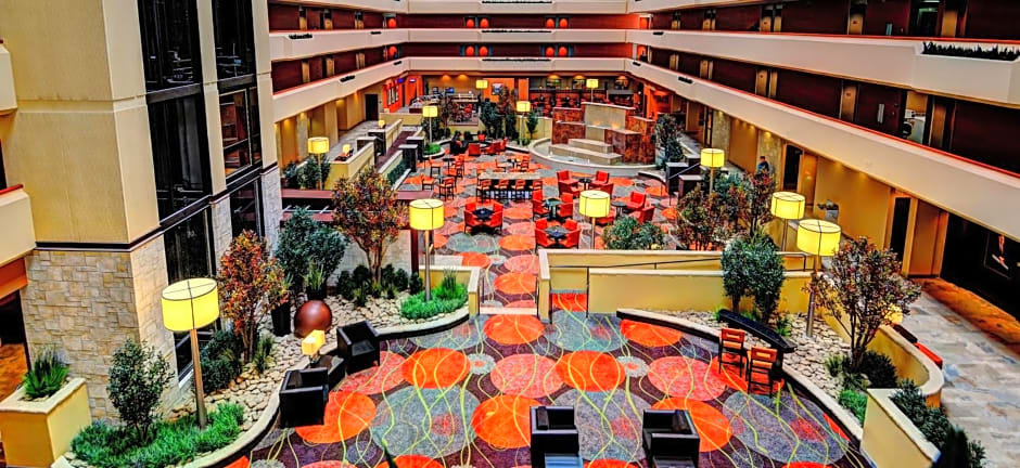 University Plaza Hotel Springfield